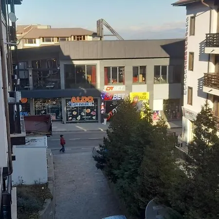 Location Ski-in Ski-out *
